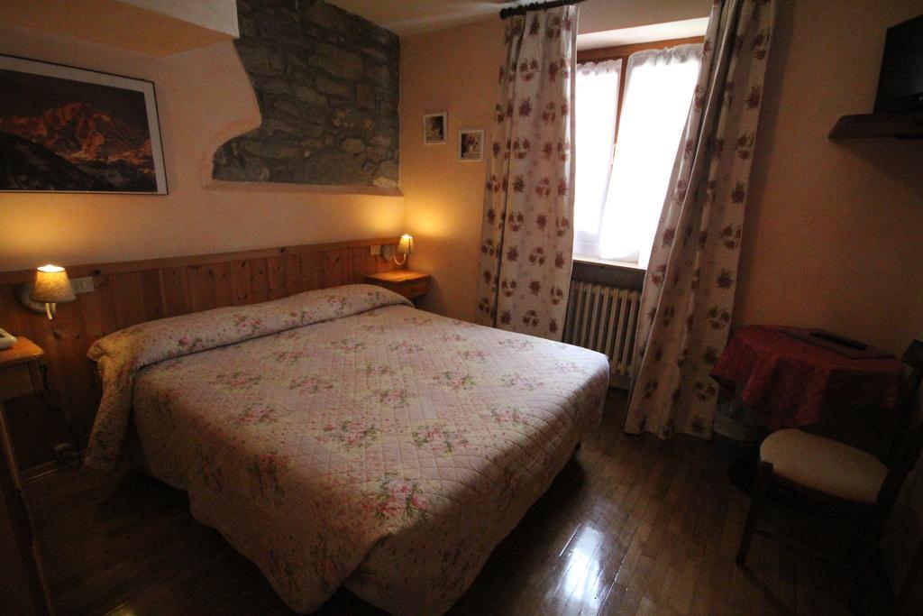 Maison Laurent Courmayeur Room photo